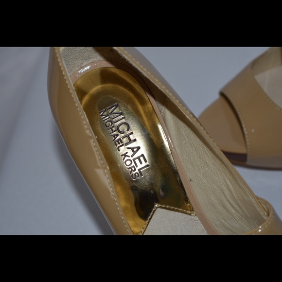 Michael Kors patent leather high heels - Picture 2 of 5